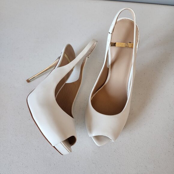 Marciano Platform Pumps "EUC" - Picture 9 of 16